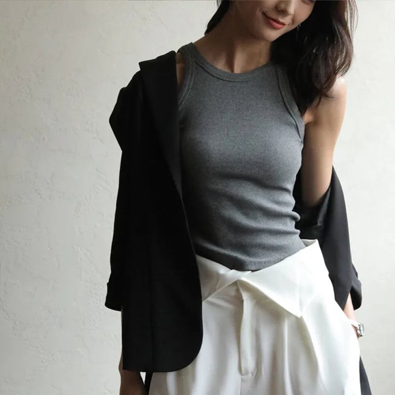 The Célia Tank